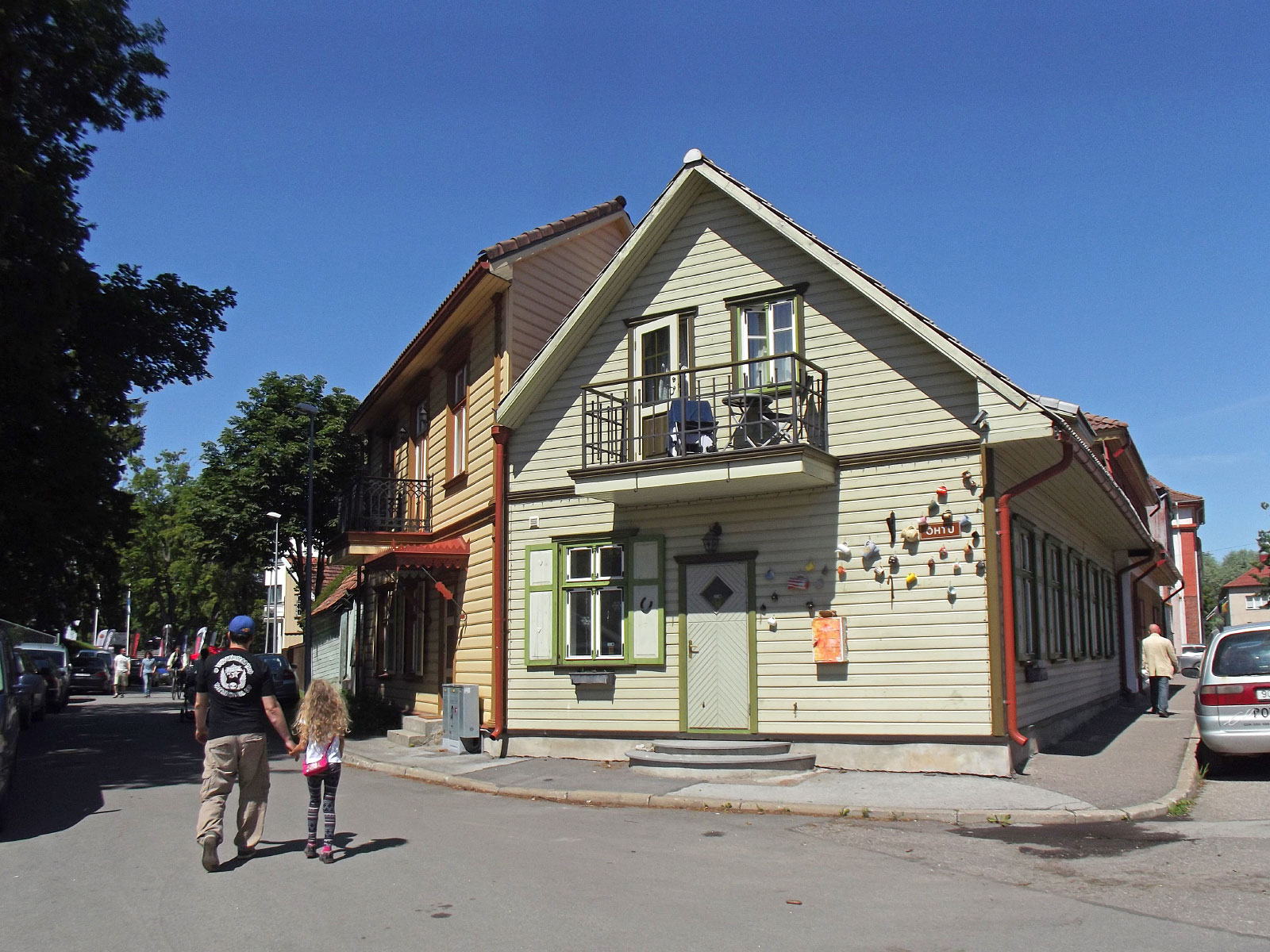 Pärnu (Пярну, Pernau)